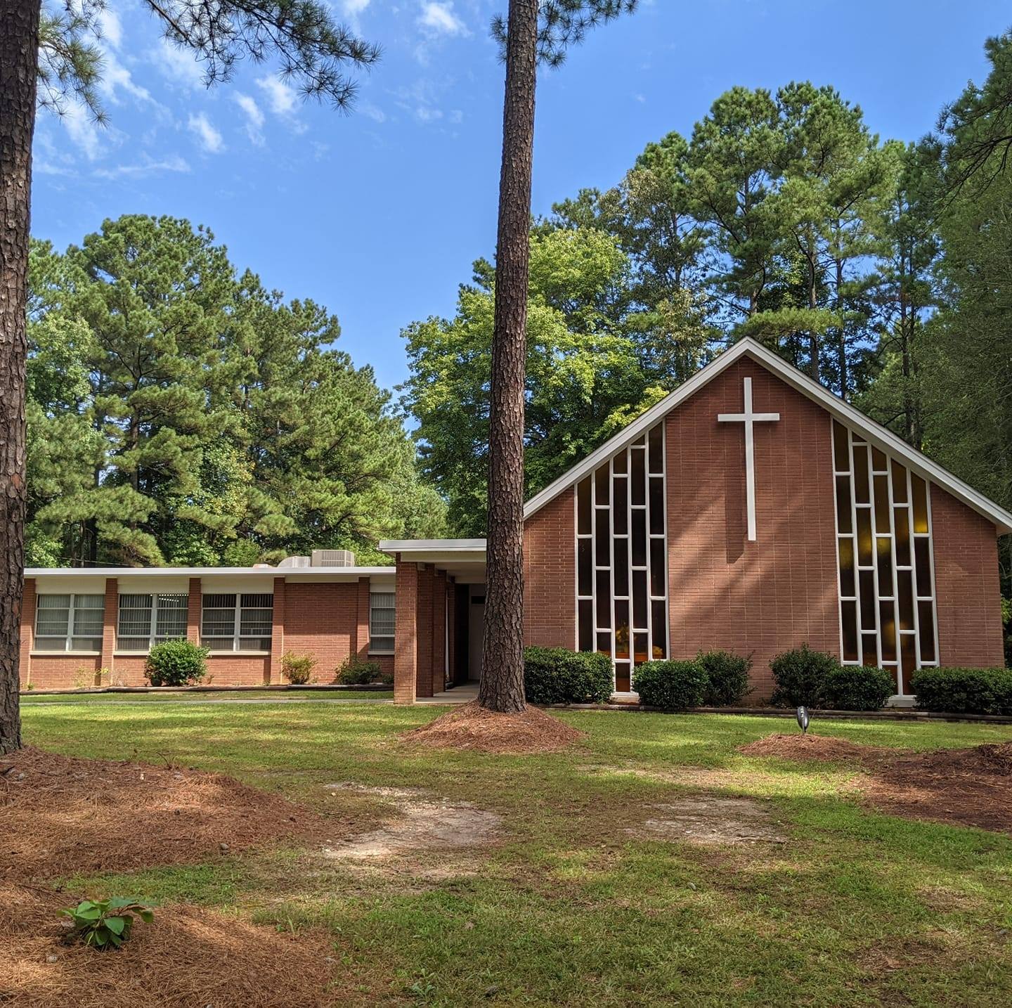 Worship Sundays at 10:00 AM